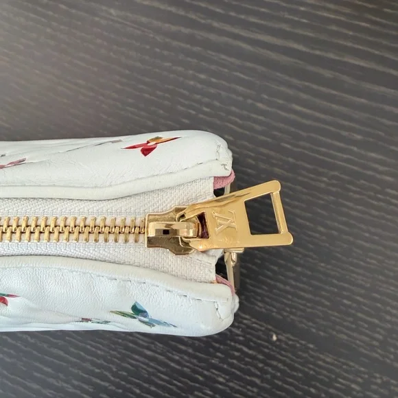 Louis Vuitton PM Coussin Bag from limitedGarden Collection - Picture 14 of 16